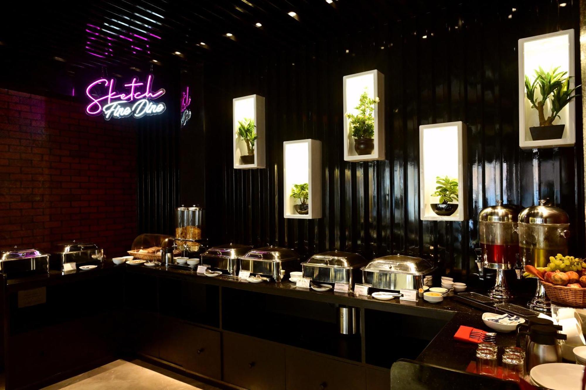 Hotel Trax International จัมเชดปูร์ ภายนอก รูปภาพ