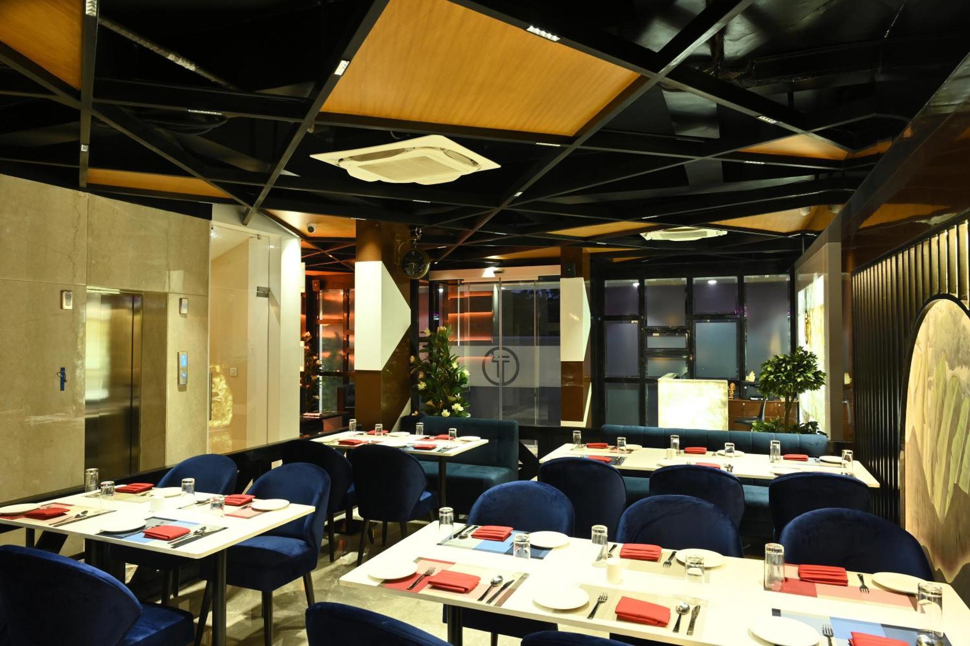 Hotel Trax International จัมเชดปูร์ ภายนอก รูปภาพ