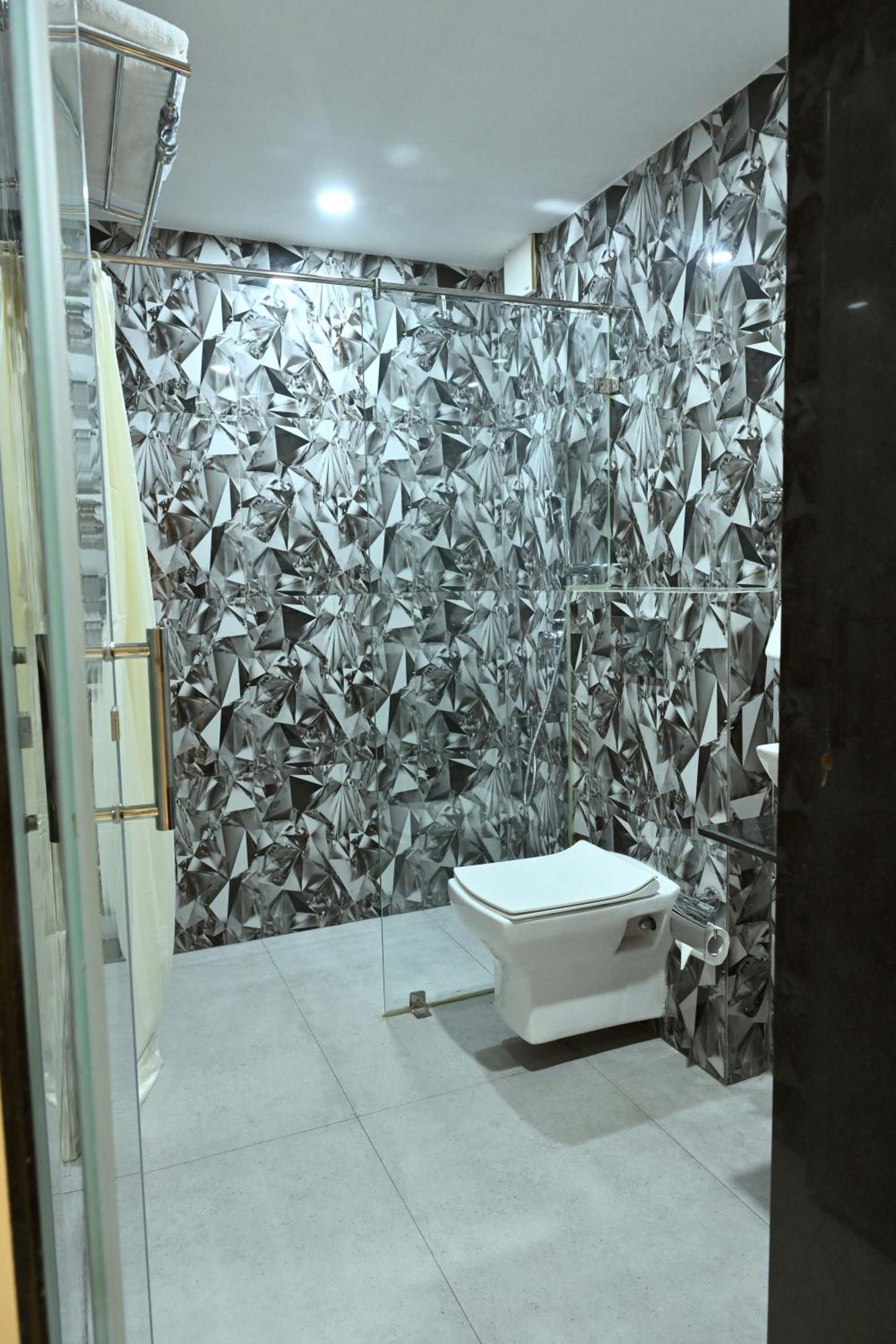 Hotel Trax International จัมเชดปูร์ ภายนอก รูปภาพ