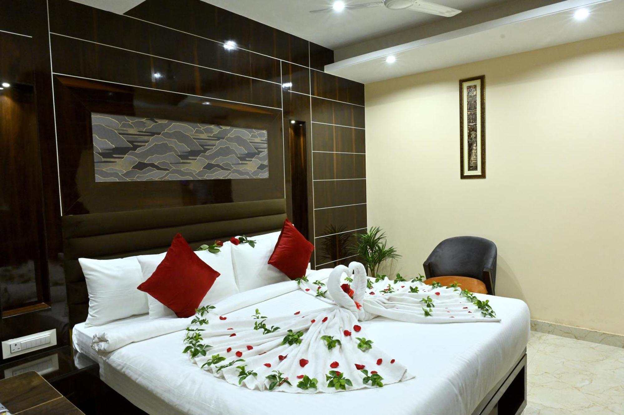 Hotel Trax International จัมเชดปูร์ ภายนอก รูปภาพ