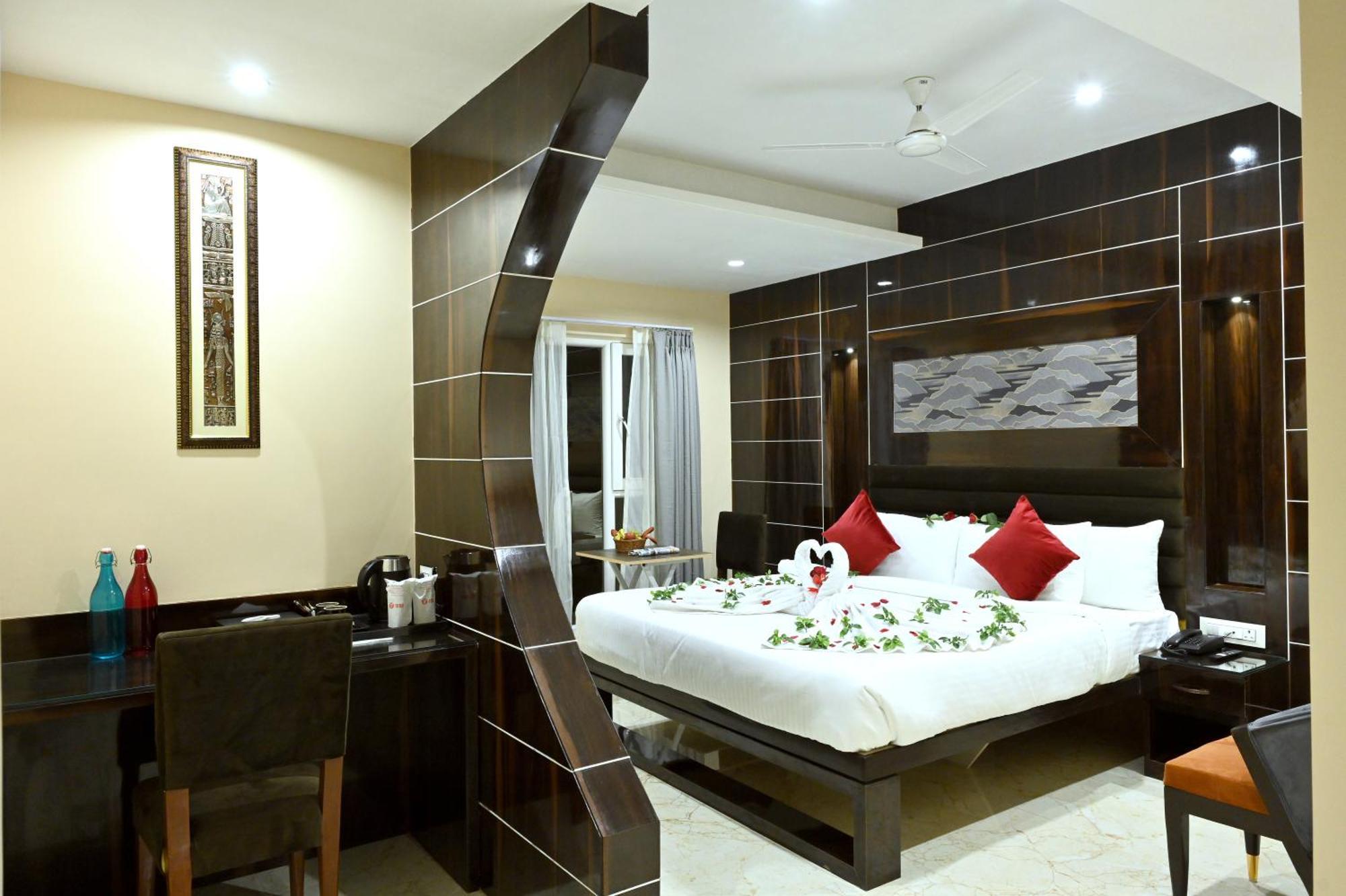 Hotel Trax International จัมเชดปูร์ ภายนอก รูปภาพ