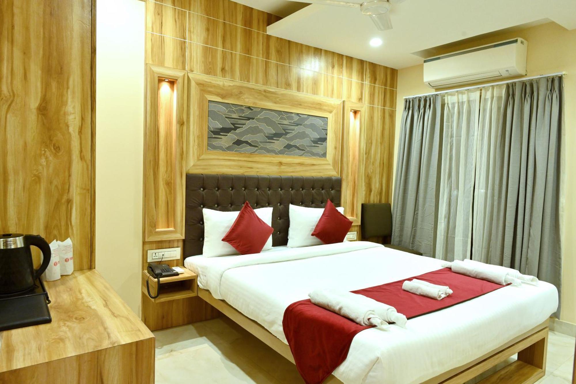 Hotel Trax International จัมเชดปูร์ ภายนอก รูปภาพ