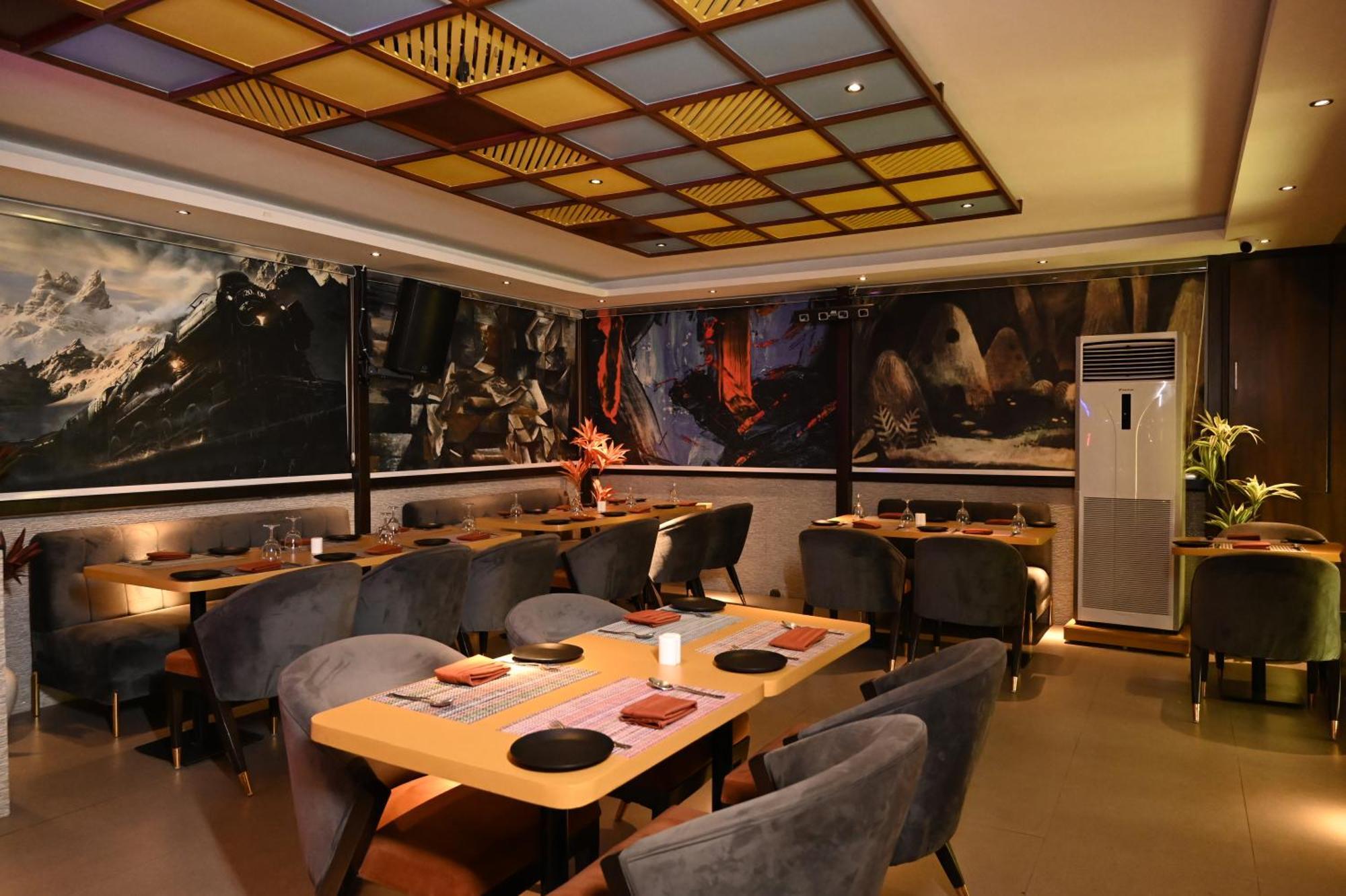Hotel Trax International จัมเชดปูร์ ภายนอก รูปภาพ